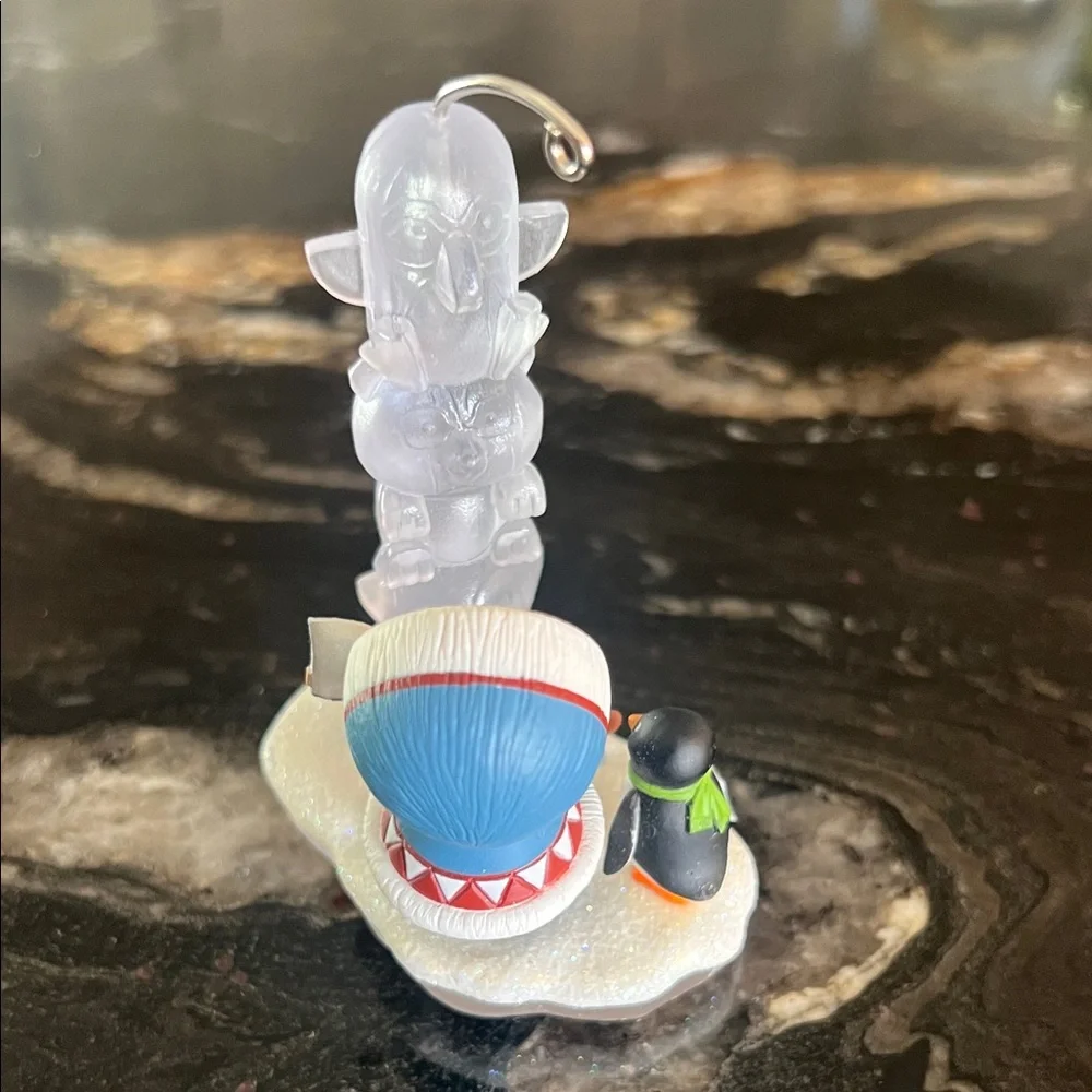 Vintage Hallmark 2016 Frosty Friends #37 Holiday Ornament
